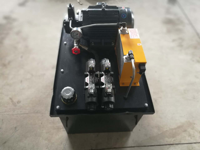 數控(kòng)機床液壓系統