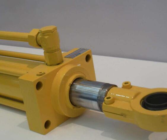 液壓(yā)油缸制造(zao)廠